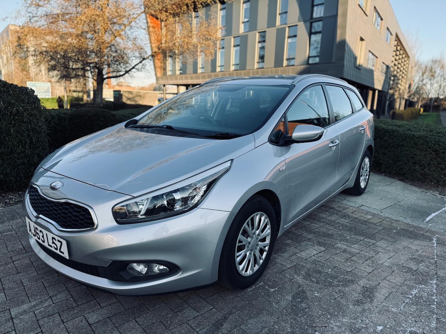 Used Kia Ceed 2014 for sale - 77129778: Photo 2