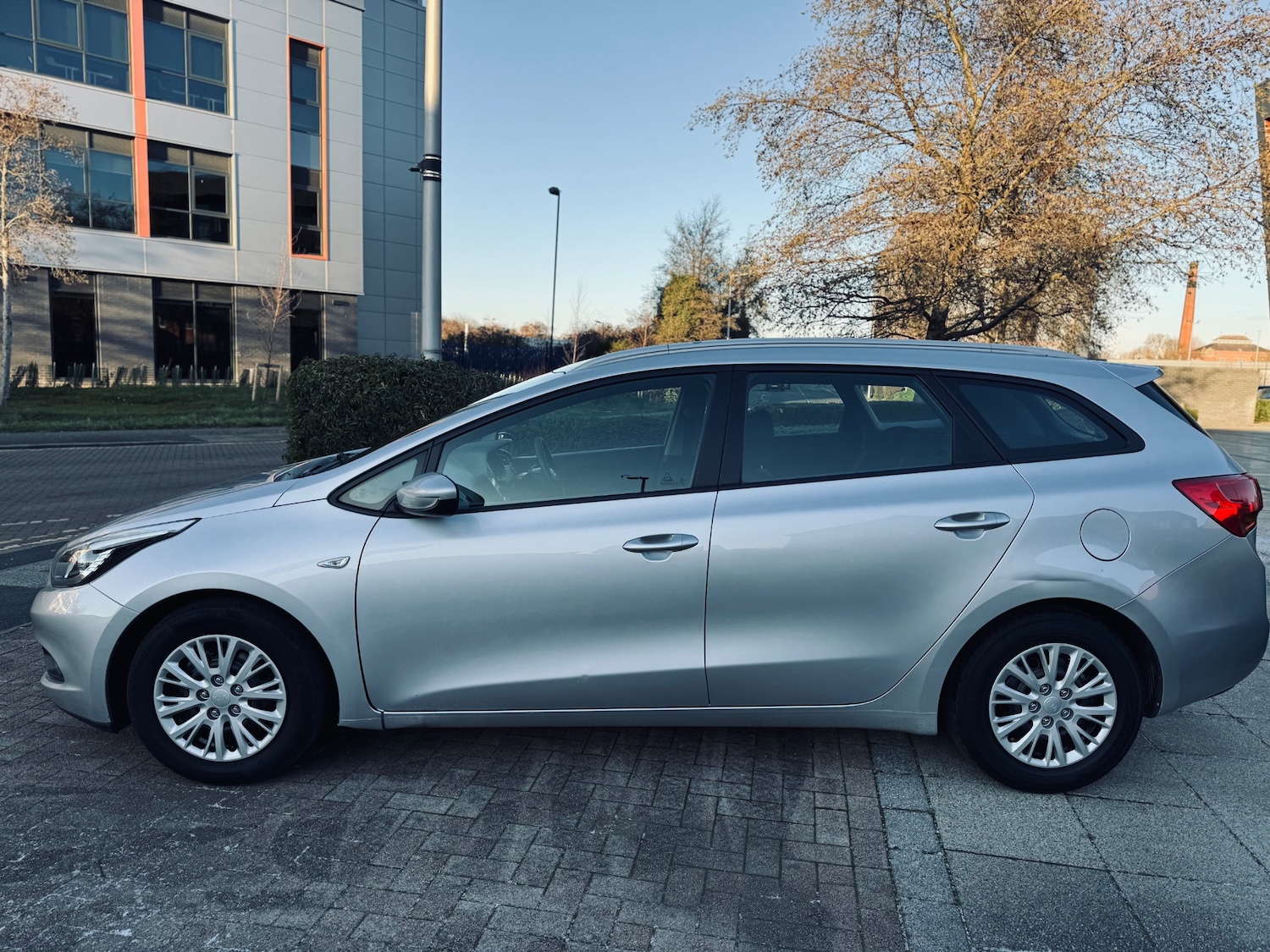 Used Kia Ceed 2014 for sale - 77129778: Photo 3