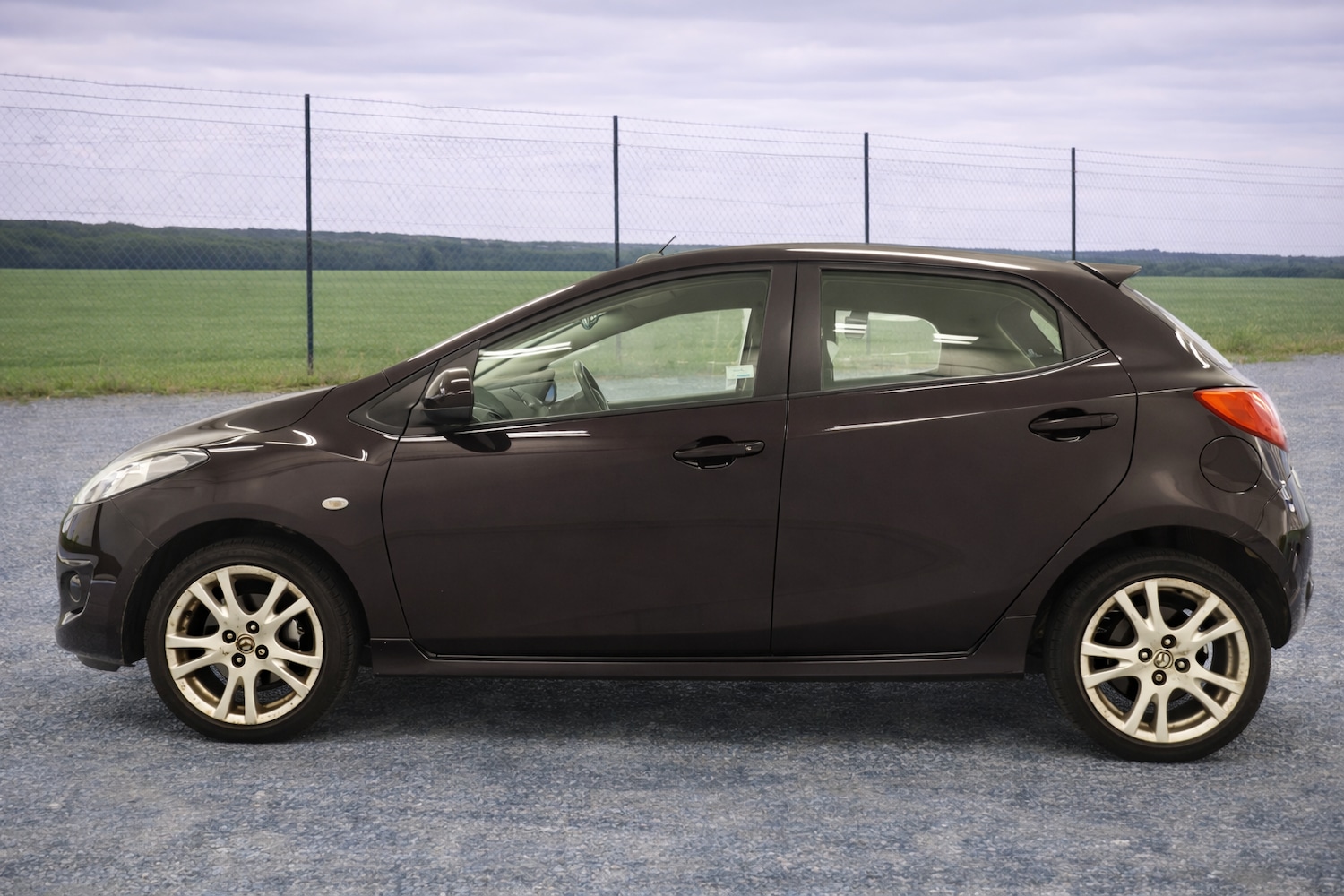 Used Mazda Mazda2 2010 for sale - 78046011: Photo 6