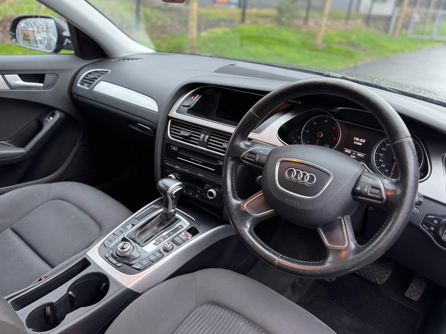 Used Audi A4 2012 for sale - 77465478: Photo 14