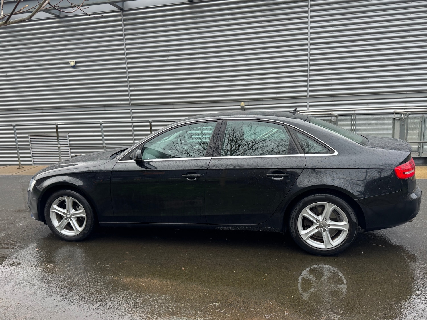 Used Audi A4 2012 for sale - 77465478: Photo 5