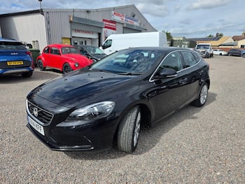 Used Volvo V40 2014 for sale - 79726290: Photo