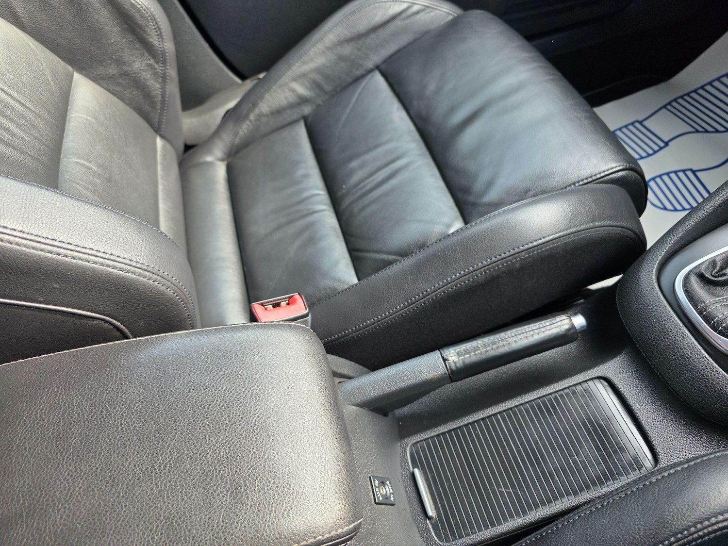 Used Volkswagen Golf 2010 for sale - 77993637: Photo 20