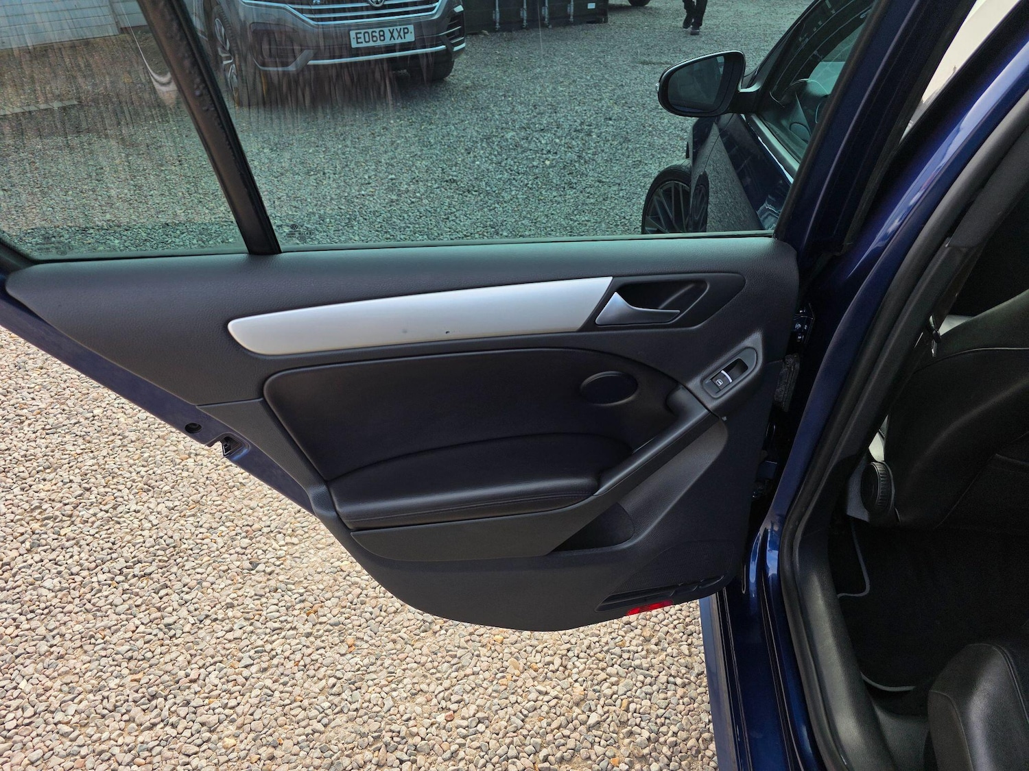 Used Volkswagen Golf 2010 for sale - 77993637: Photo 35