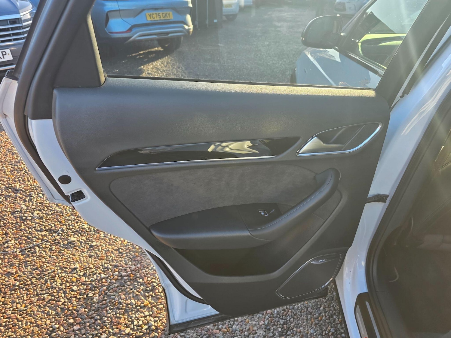 Used Audi Q3 for sale - 77242835: Photo 42