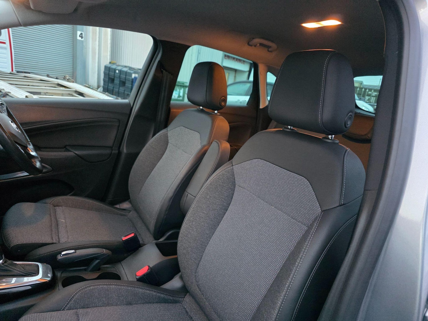 Used Vauxhall Crossland 2022 for sale - 77203639: Photo 38