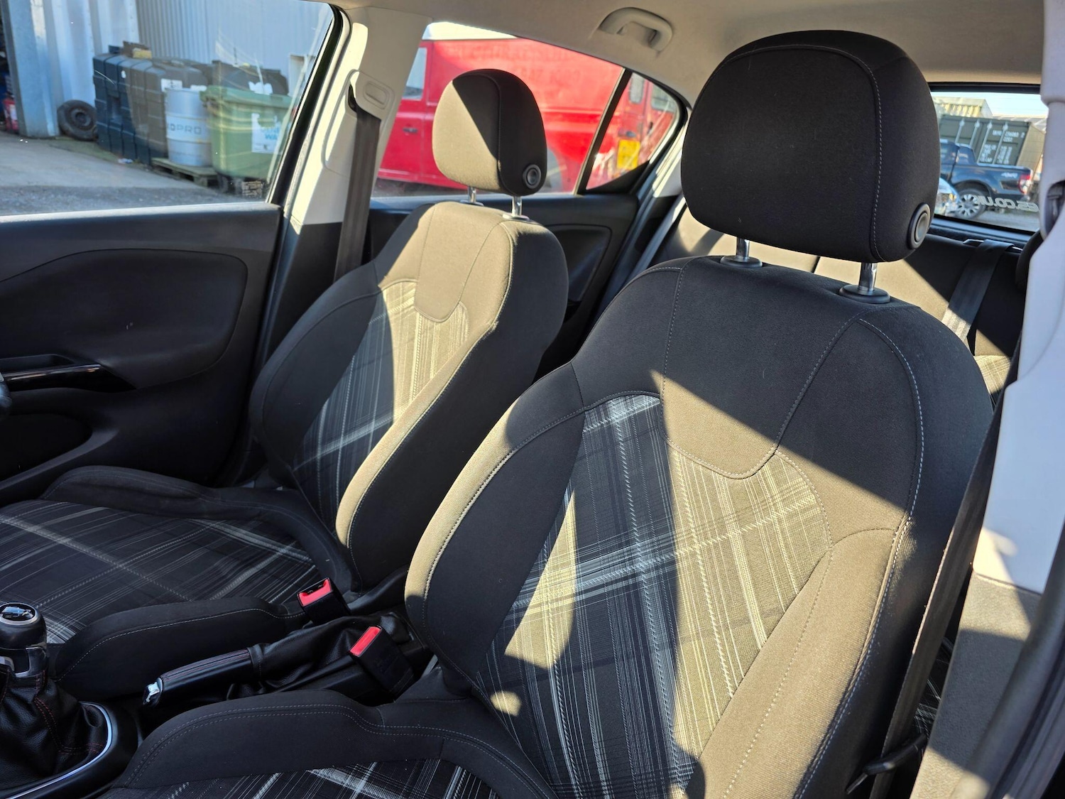 Used Vauxhall Corsa 2015 for sale - 78062886: Photo 40