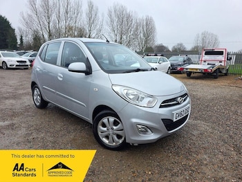 Used Hyundai i10 2013 for sale - 78214210: Photo