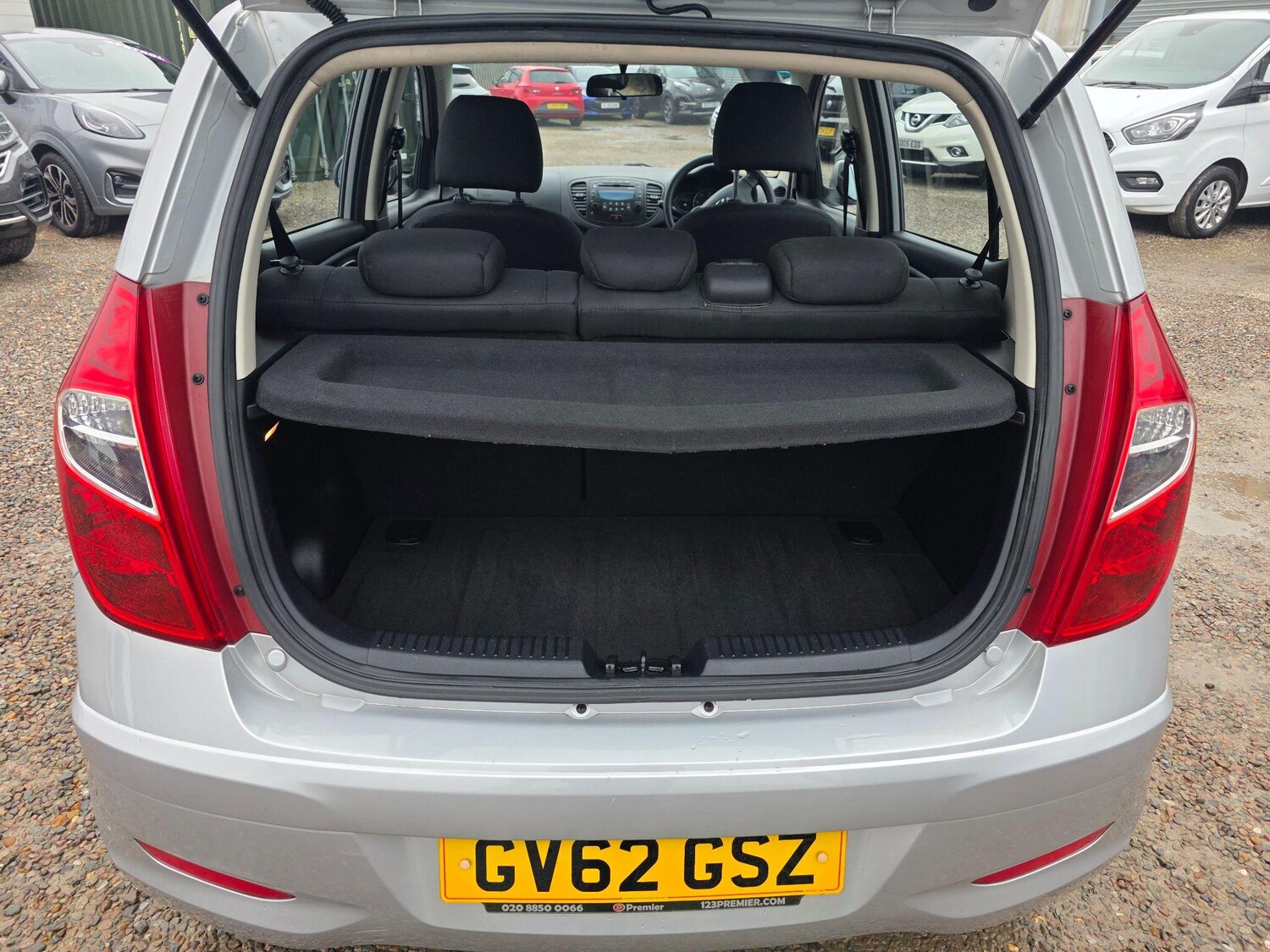 Used Hyundai i10 for sale - 78214210: Photo 25