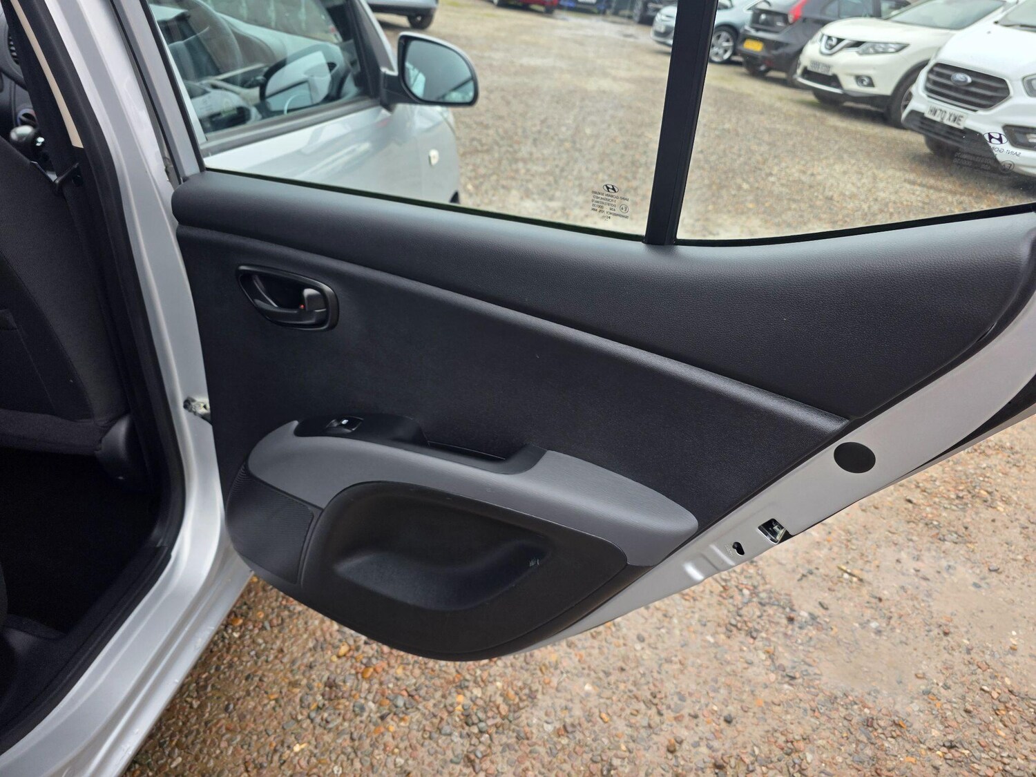 Used Hyundai i10 for sale - 78214210: Photo 30