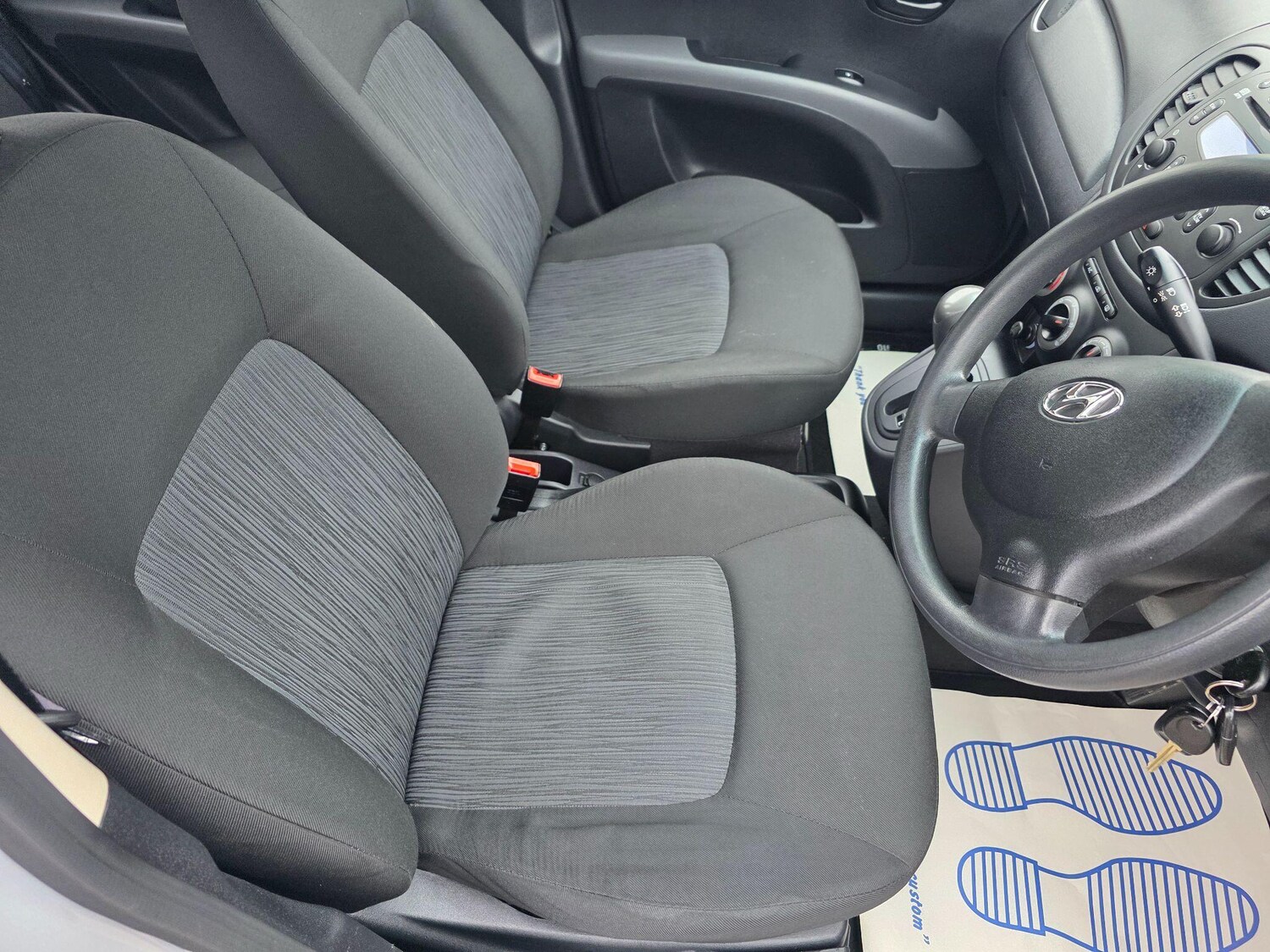 Used Hyundai i10 for sale - 78214210: Photo 33