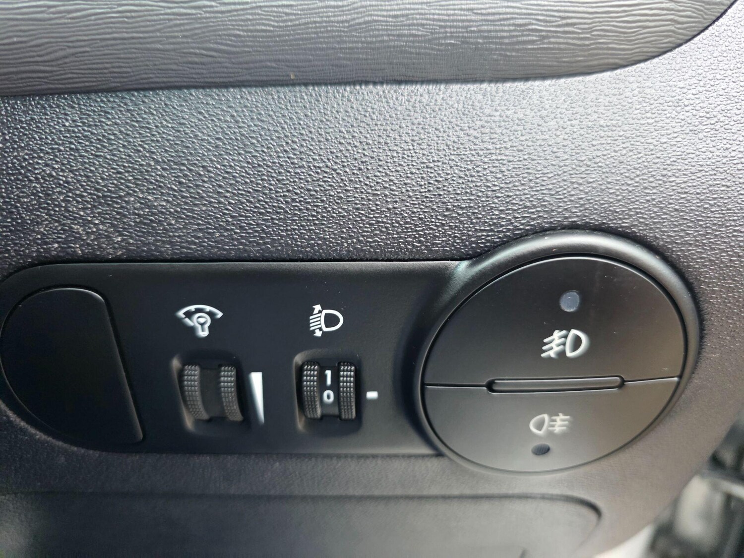 Used Hyundai i10 for sale - 78214210: Photo 39