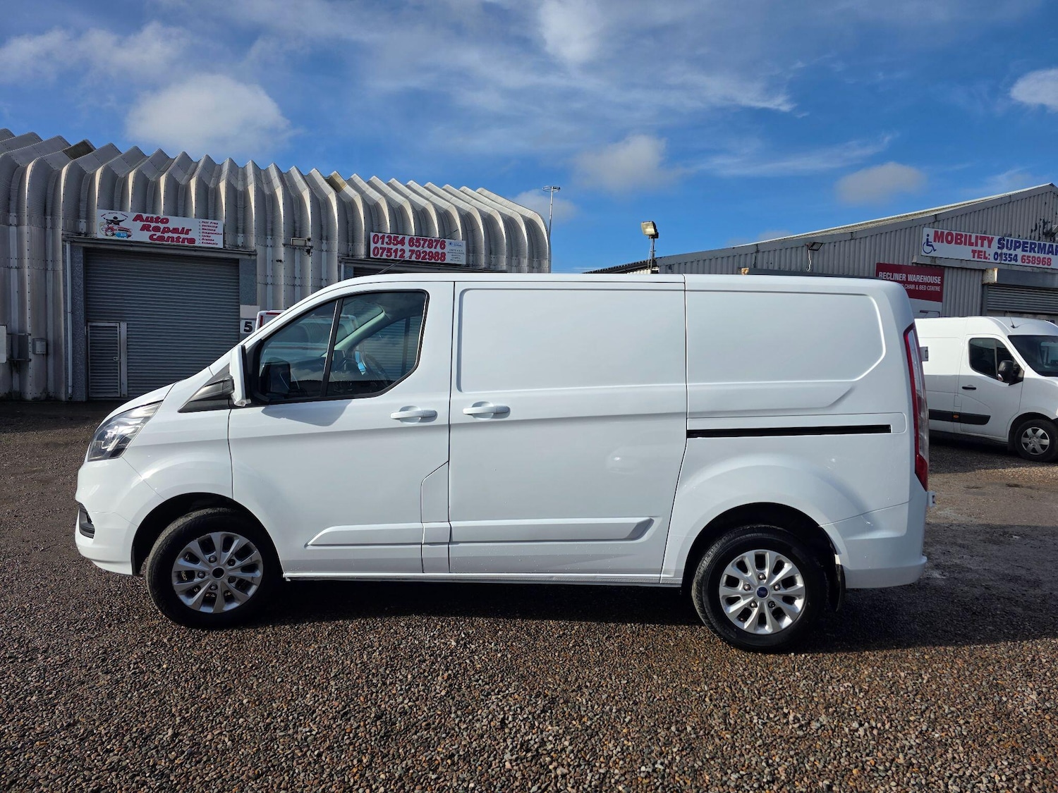 Used Ford Transit Custom for sale - 77550758: Photo 4