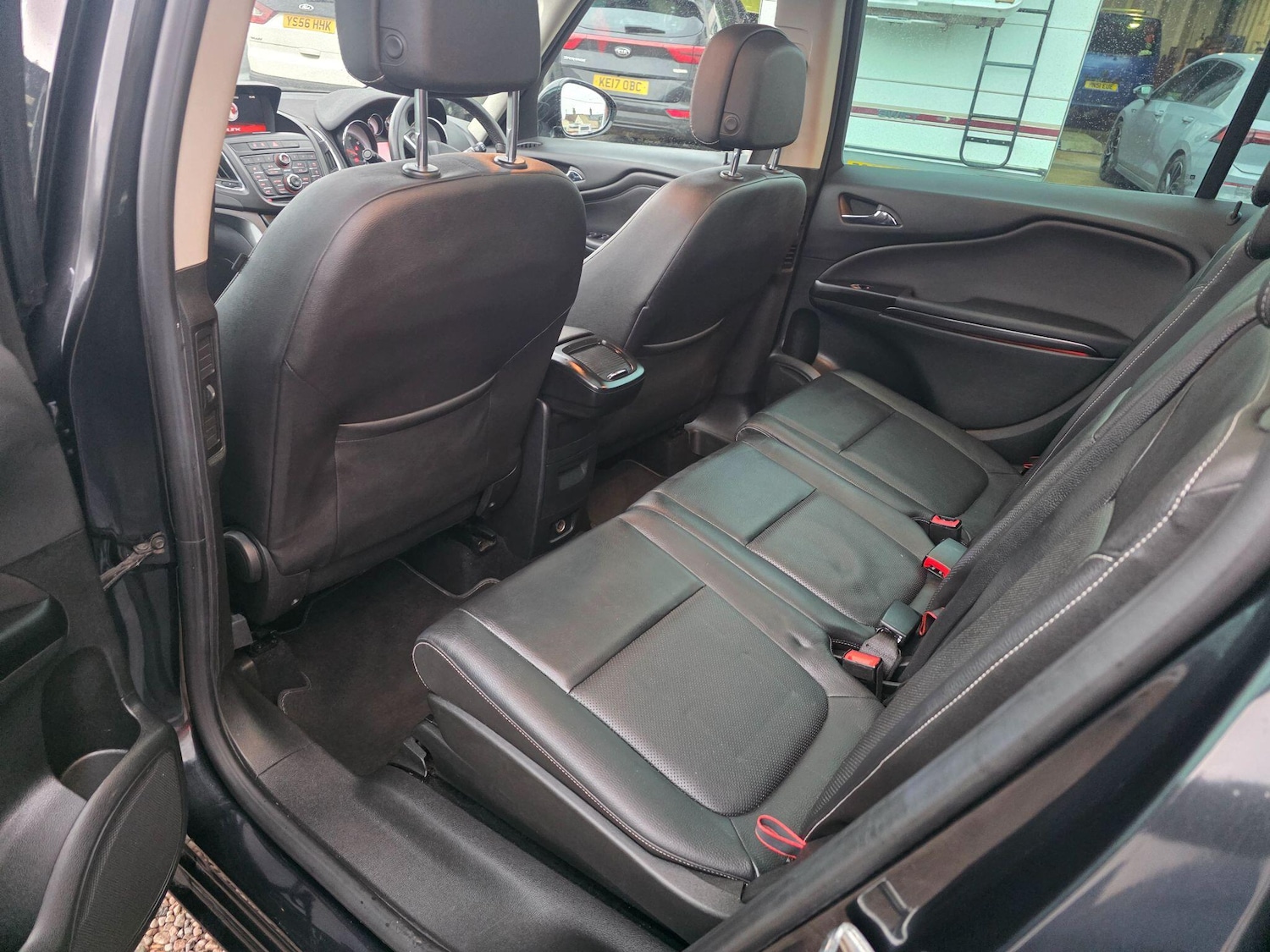 Used Vauxhall Zafira Tourer for sale - 78135696: Photo 18