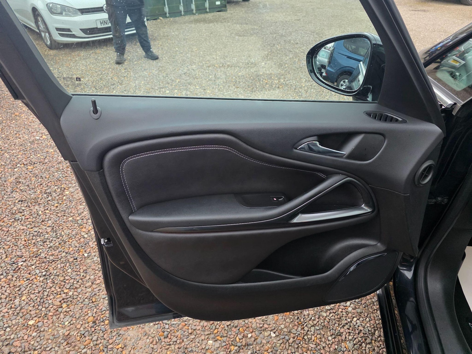 Used Vauxhall Zafira Tourer for sale - 78135696: Photo 38