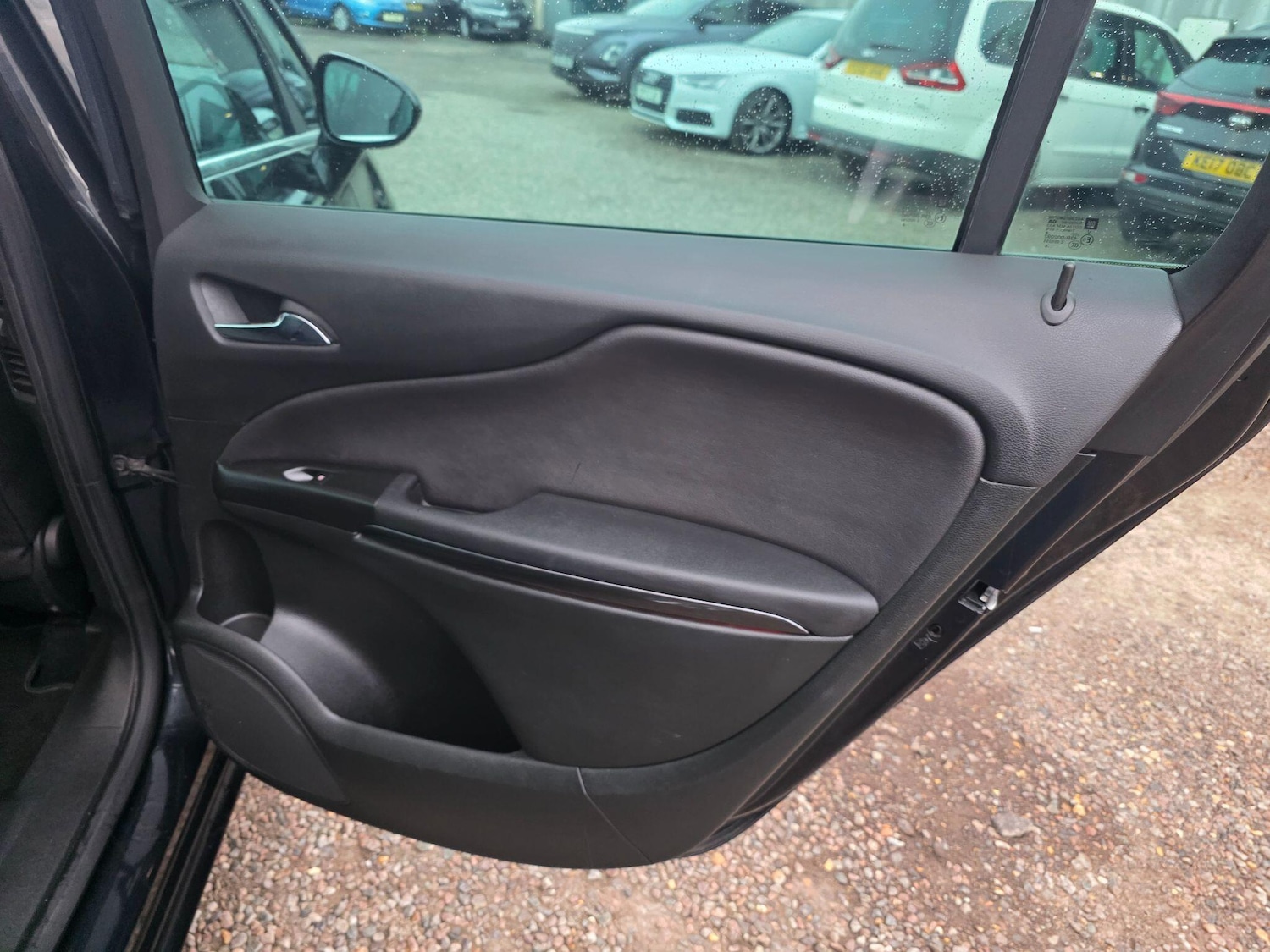 Used Vauxhall Zafira Tourer for sale - 78135696: Photo 40