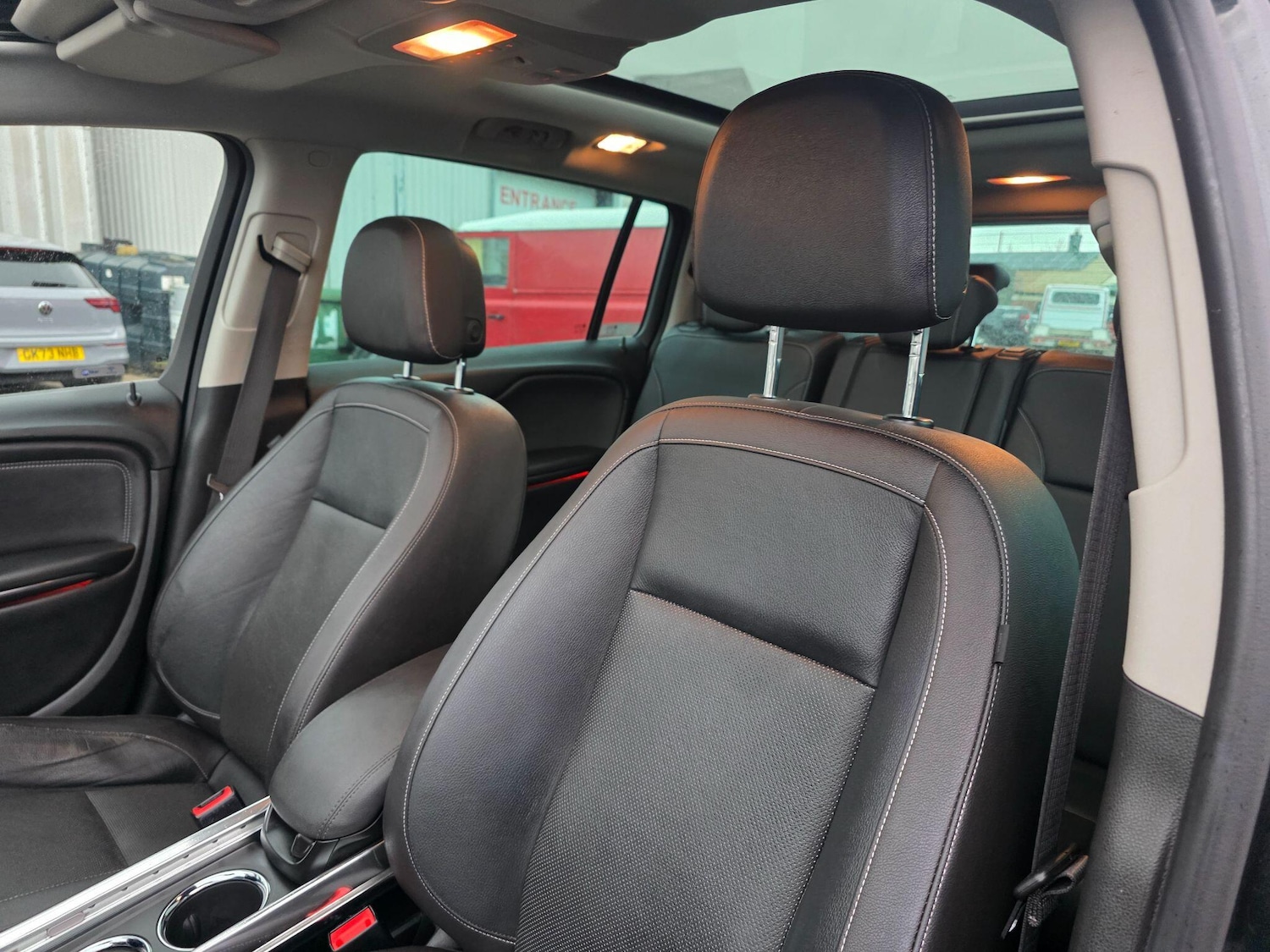 Used Vauxhall Zafira Tourer for sale - 78135696: Photo 62