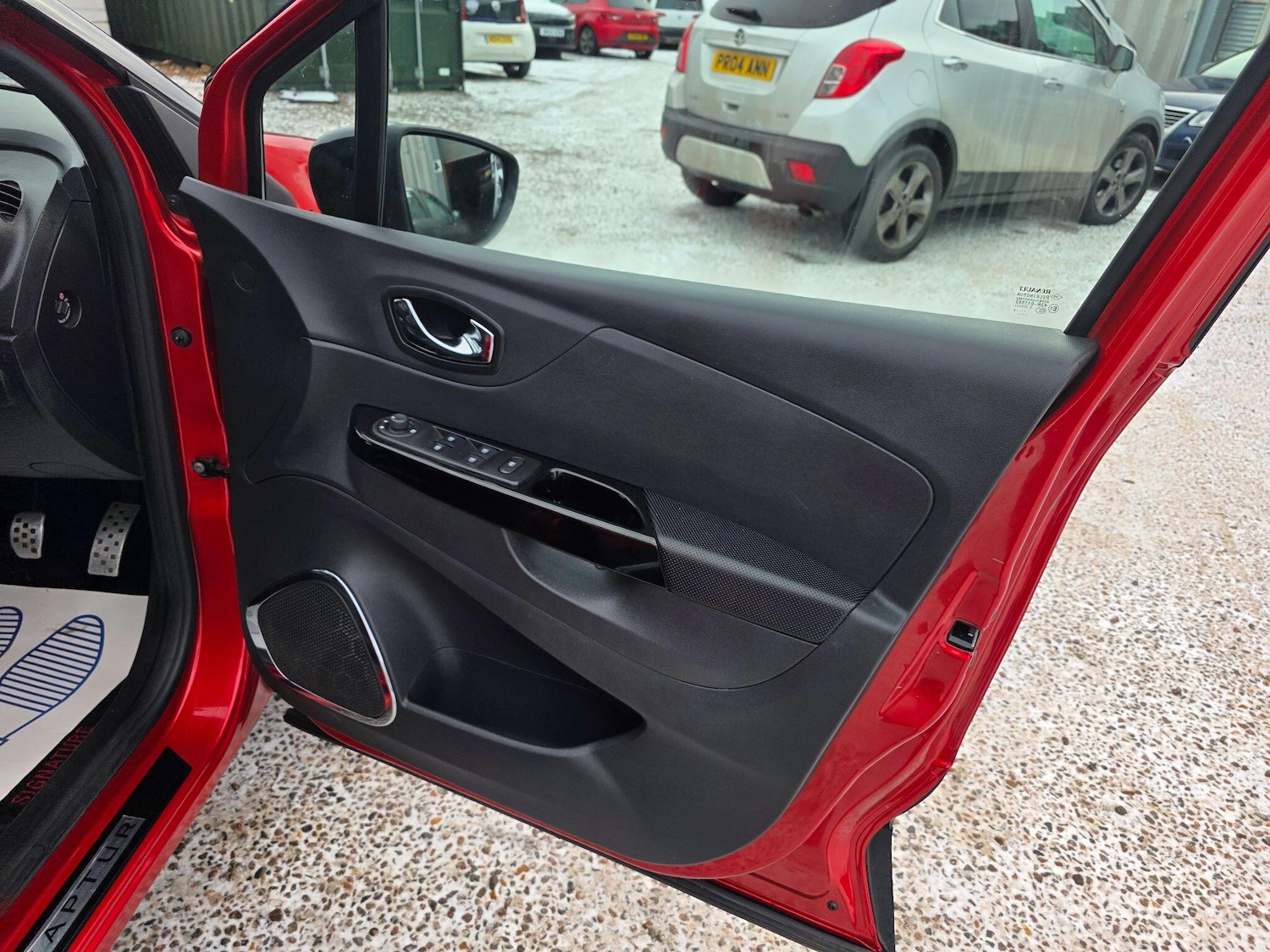 Used Renault Captur 2016 for sale - 77109307: Photo 48