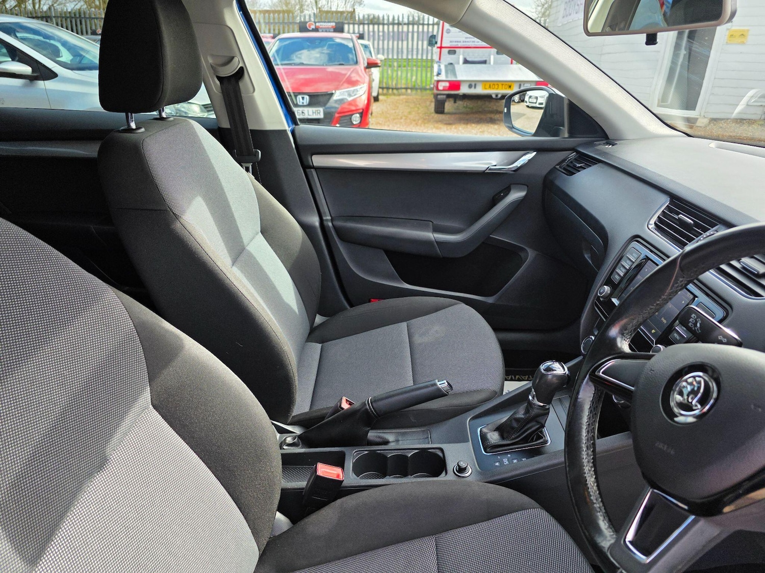 Used Skoda Octavia 2016 for sale - 77839482: Photo 11