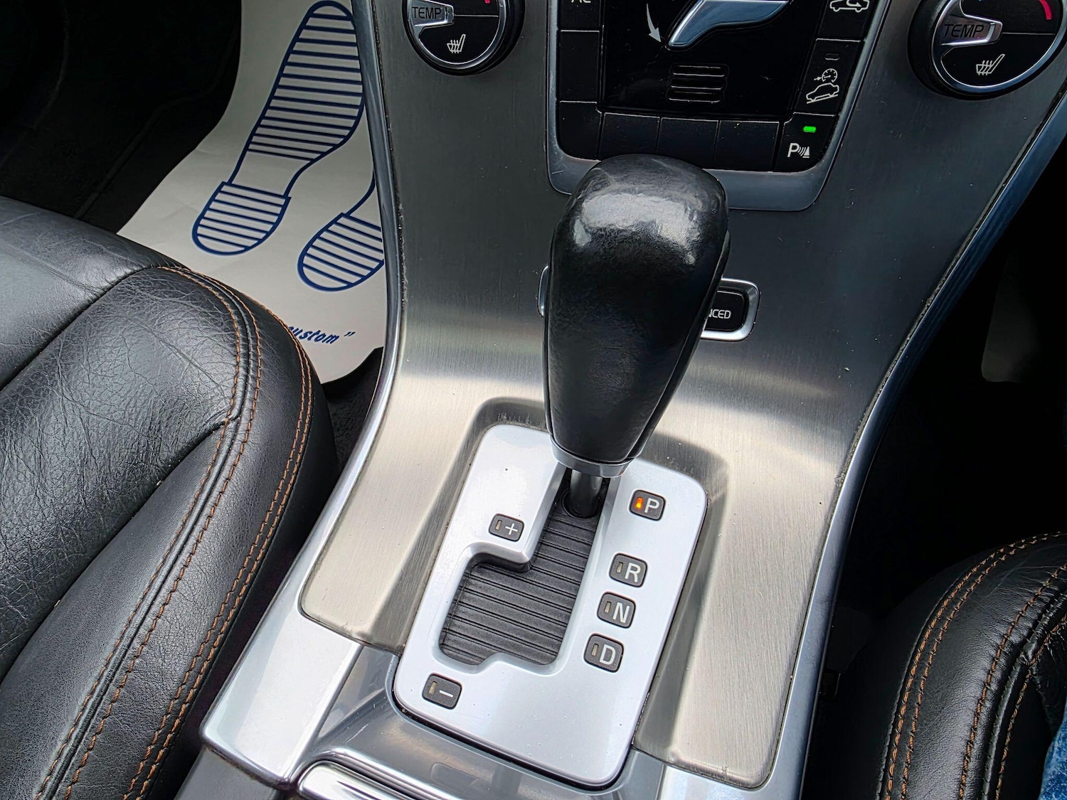 Used Volvo XC60 2012 for sale - 77853913: Photo 12