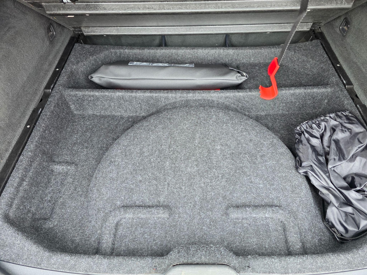 Used Volvo XC60 2012 for sale - 77853913: Photo 45