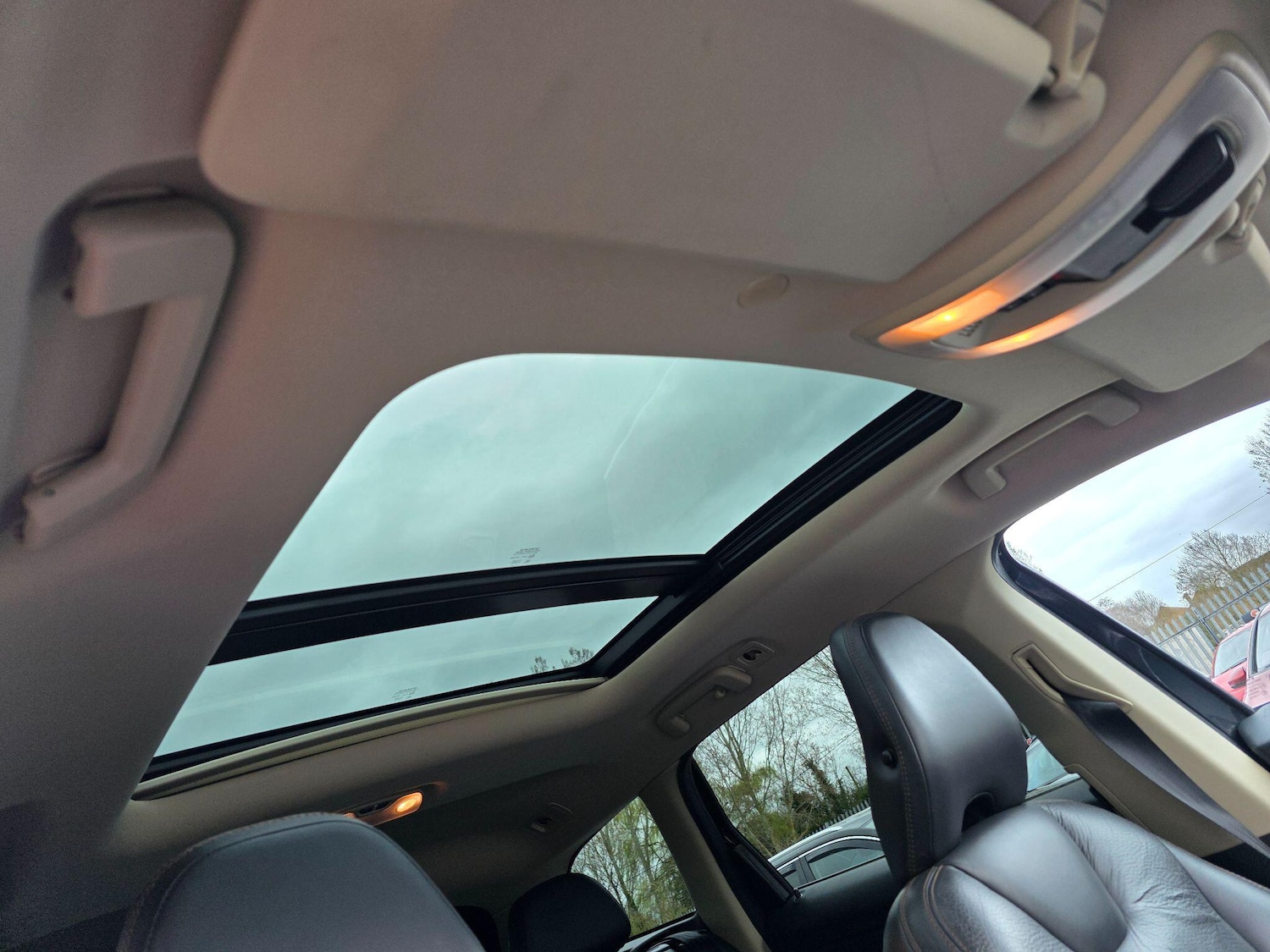 Used Volvo XC60 2012 for sale - 77853913: Photo 53