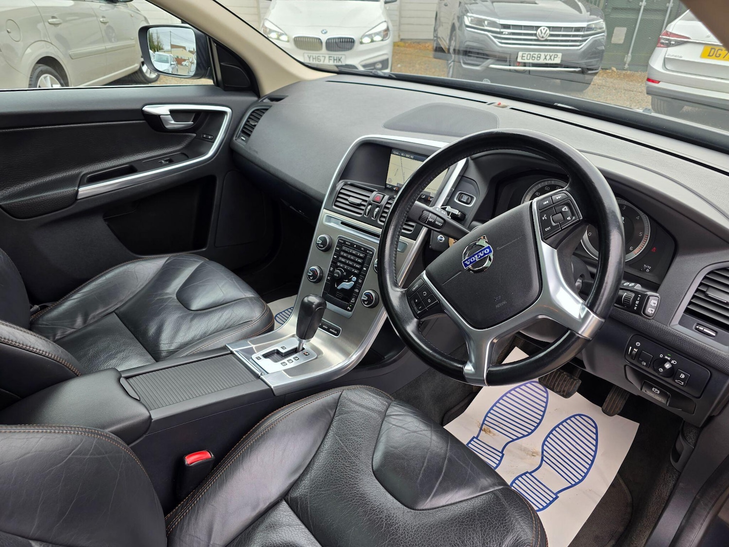 Used Volvo XC60 2012 for sale - 77853913: Photo 64