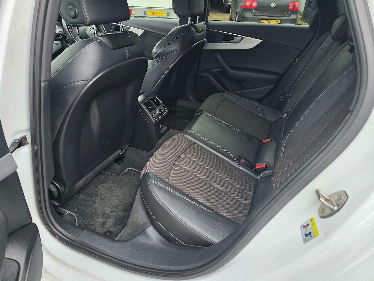 Used Audi A4 2017 for sale - 77882661: Photo 21