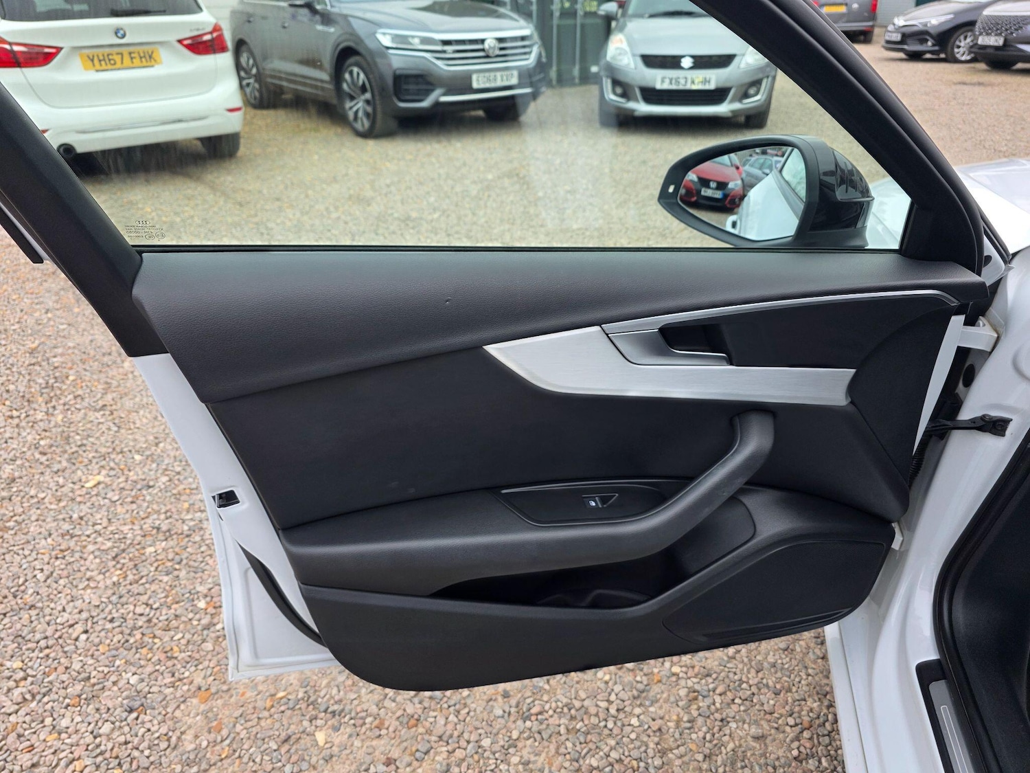 Used Audi A4 2017 for sale - 77882661: Photo 31