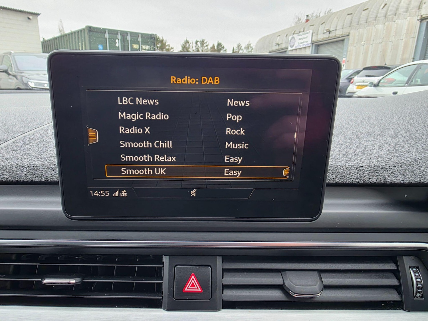 Used Audi A4 2017 for sale - 77882661: Photo 38