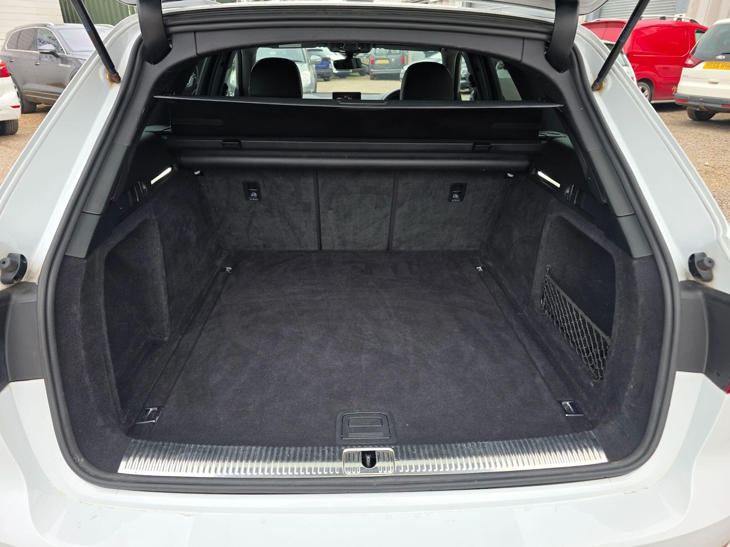 Used Audi A4 2017 for sale - 77882661: Photo 45