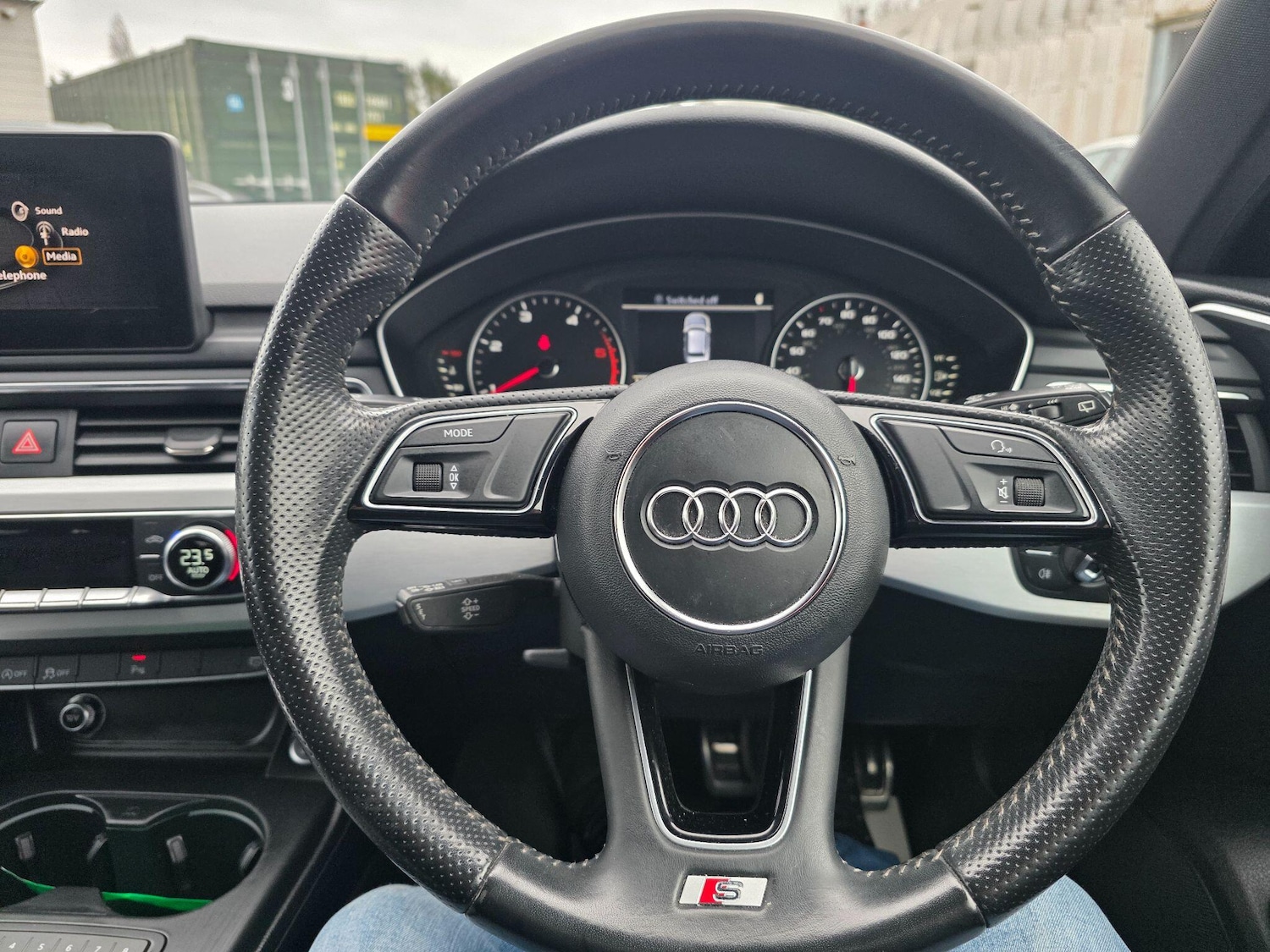 Used Audi A4 2017 for sale - 77882661: Photo 46