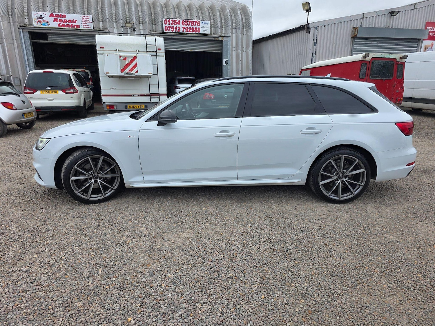 Used Audi A4 2017 for sale - 77882661: Photo 6