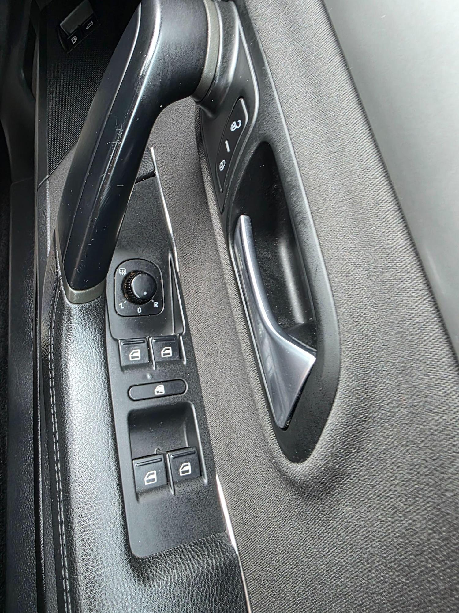 Used Volkswagen Passat 2009 for sale - 77109453: Photo 49