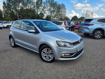 Used Volkswagen Polo 2014 for sale - 79601434: Photo