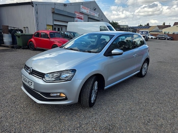 Used Volkswagen Polo 2014 for sale - 79601434: Photo