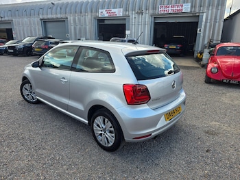 Used Volkswagen Polo 2014 for sale - 79601434: Photo