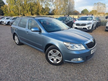 Used Skoda Octavia 2010 for sale - 79740315: Photo