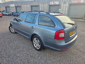 Used Skoda Octavia 2010 for sale - 79740315: Photo