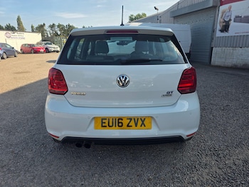 Used Volkswagen Polo 2016 for sale - 79145611: Photo