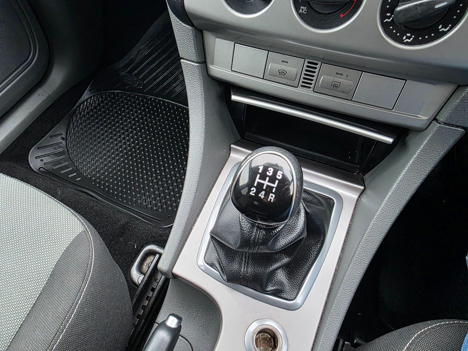 Used Ford Focus 2011 for sale - 77710484: Photo 14