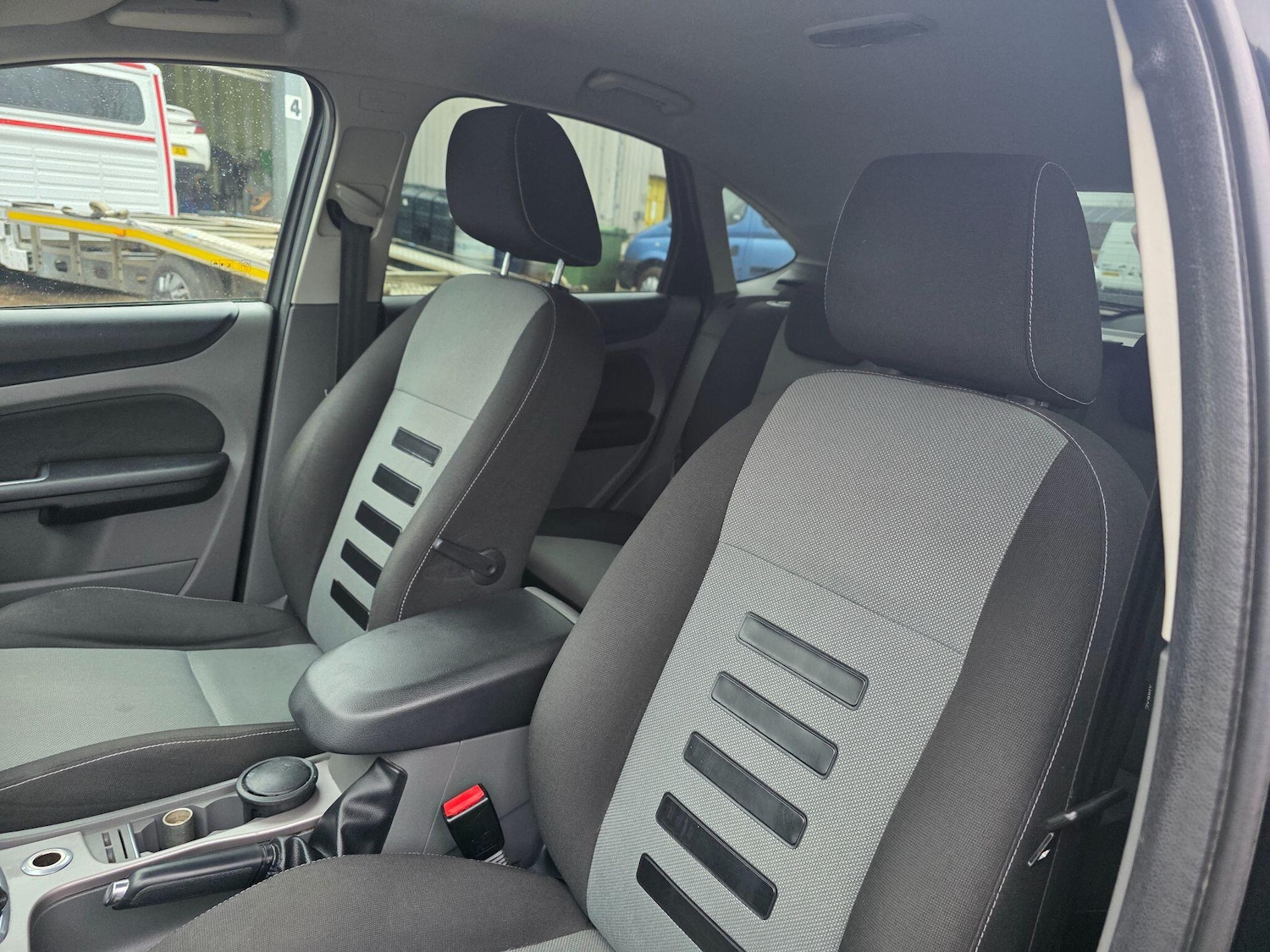 Used Ford Focus 2011 for sale - 77710484: Photo 38