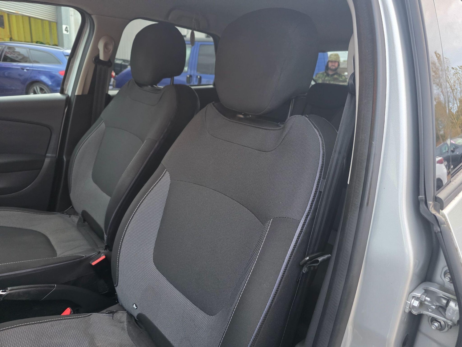 Used Renault Captur 2016 for sale - 77109450: Photo 43