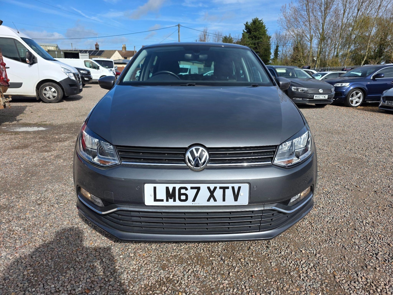 Used Volkswagen Polo 2017 for sale - 77882413: Photo 2