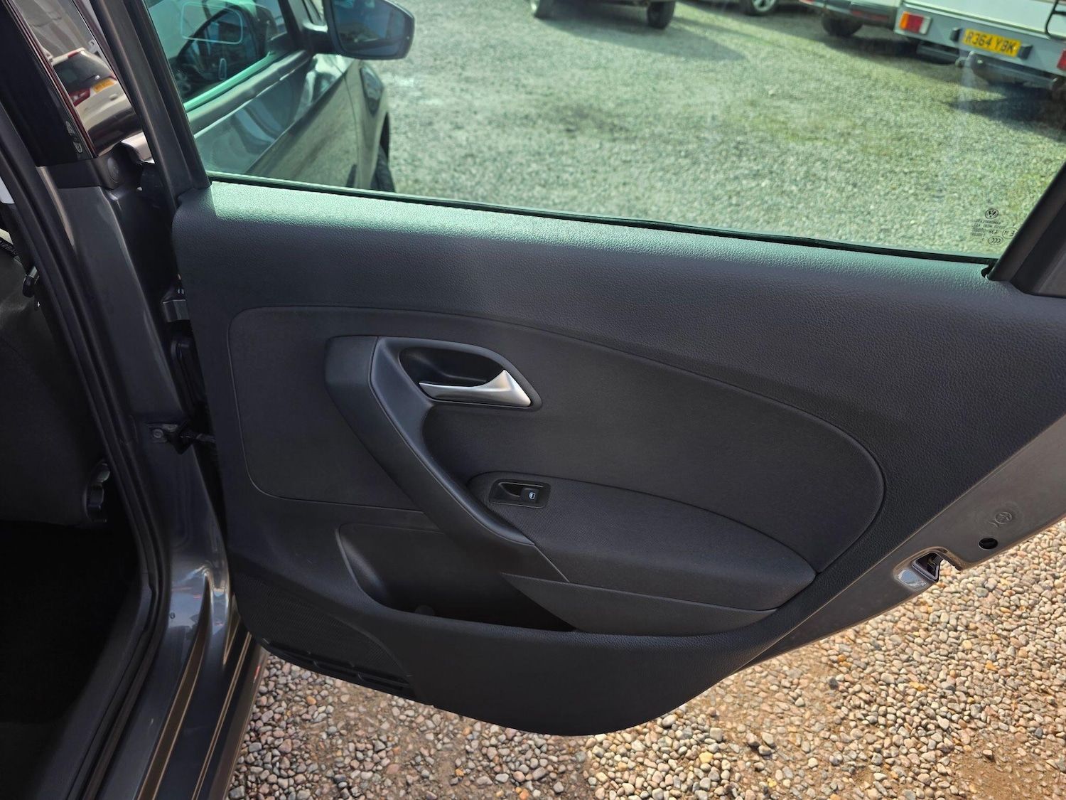 Used Volkswagen Polo 2017 for sale - 77882413: Photo 30