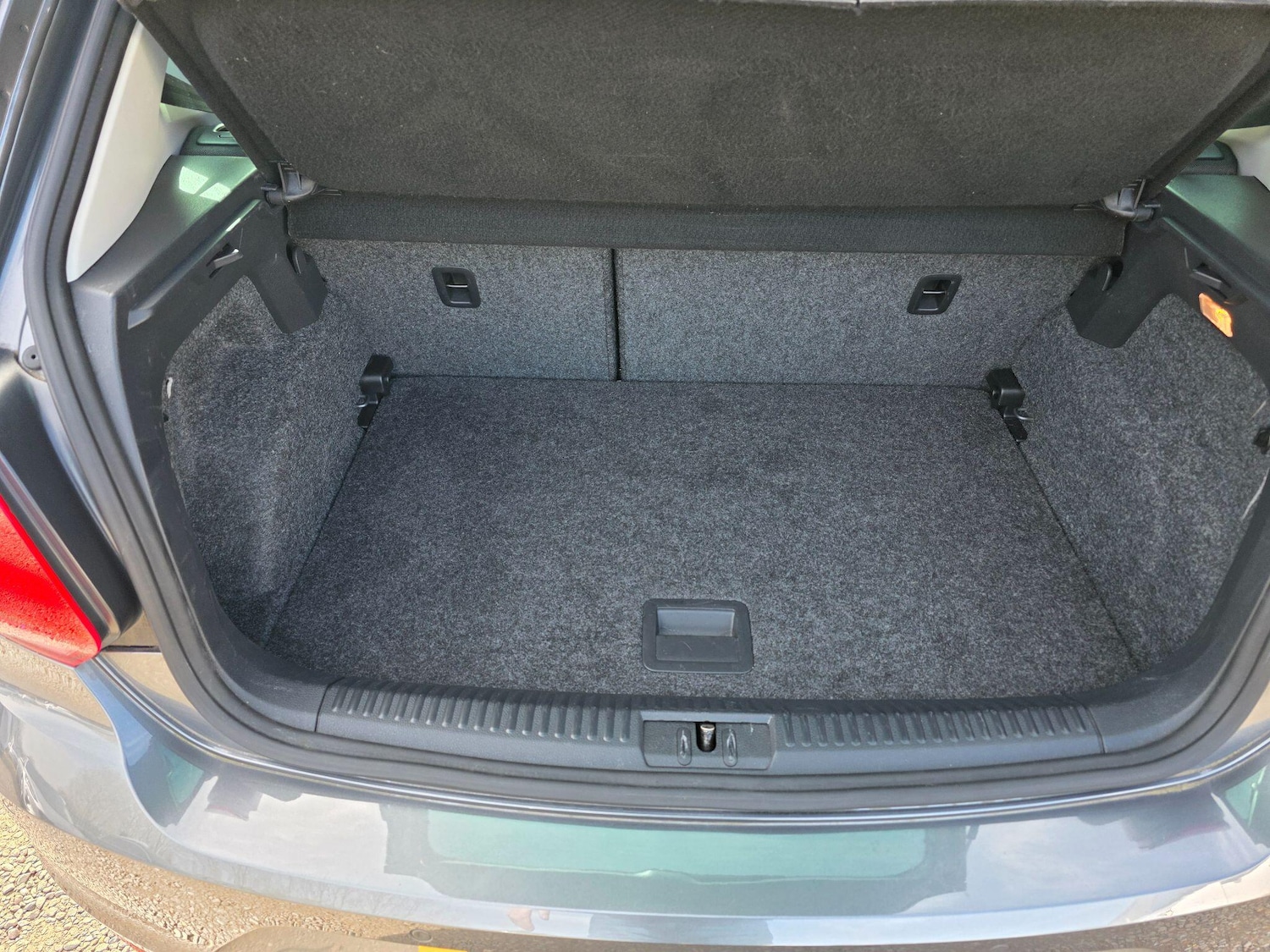 Used Volkswagen Polo 2017 for sale - 77882413: Photo 38