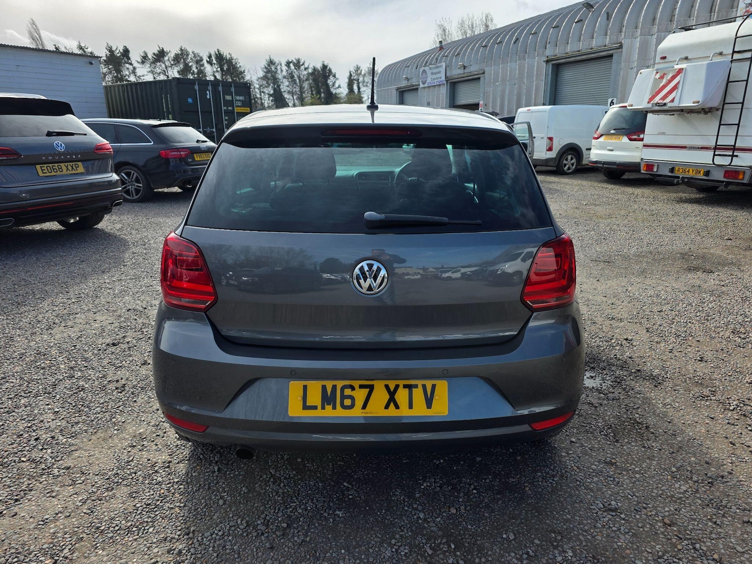 Used Volkswagen Polo 2017 for sale - 77882413: Photo 6