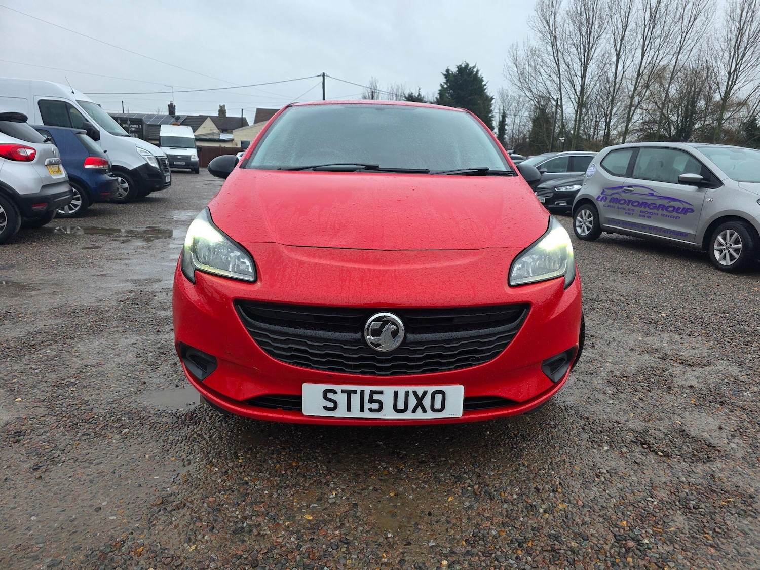 Used Vauxhall Corsa 2015 for sale - 77215170: Photo 2
