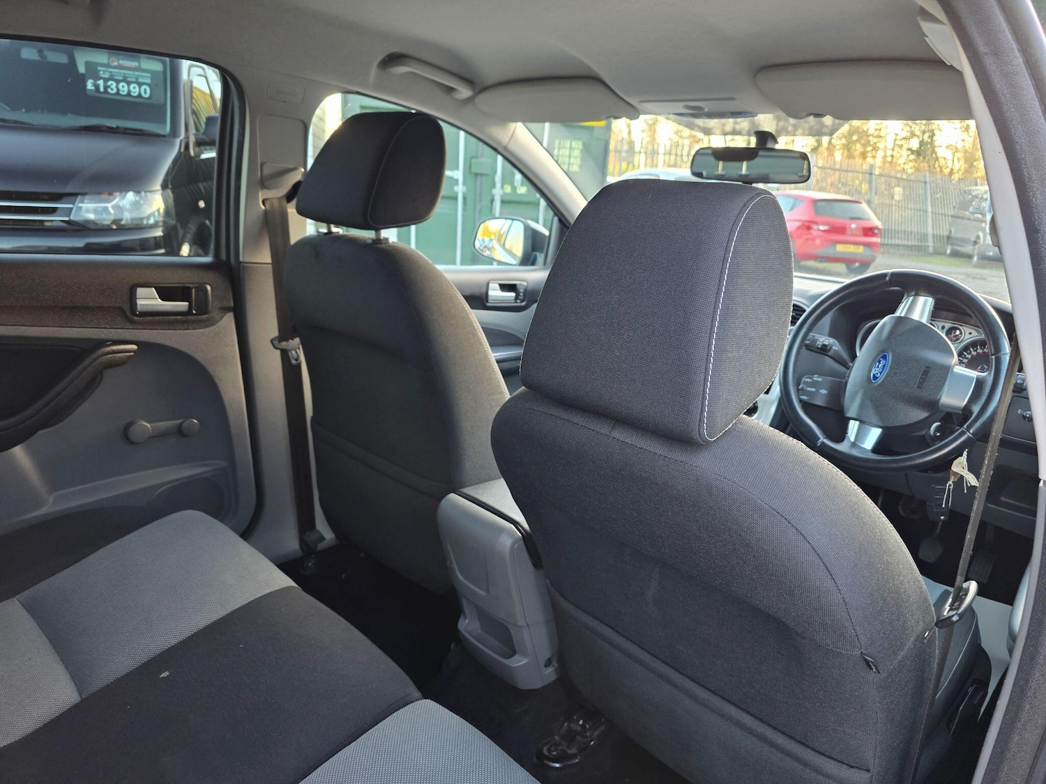 Used Ford Focus 2010 for sale - 77108935: Photo 20