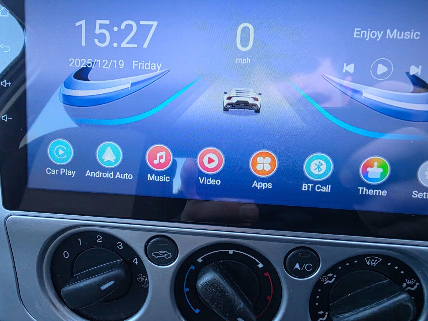 Used Ford Focus 2010 for sale - 77108935: Photo 29